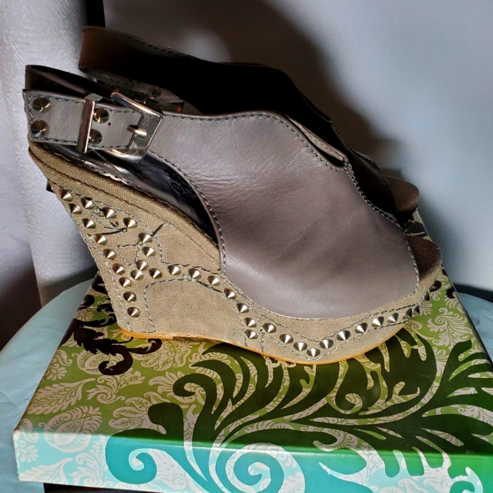 Gray studded wedge sandals by NAUGHTY MONKEY.  Size 9.5 NIB